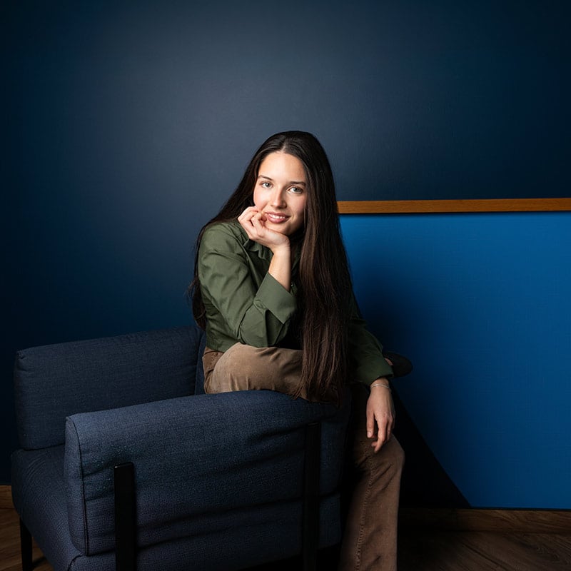 Violante arbeitet im Social Media Team von Zurich Österreich